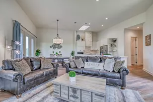 302 Parallel Cir, Horseshoe Bay, TX 78657 - Photo 7