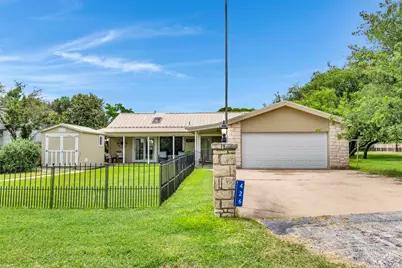 426 Circle Drive, Sunrise Beach, TX 78643 - Photo 5