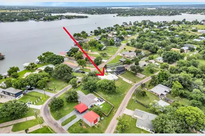 426 Circle Drive, Sunrise Beach, TX 78643 - Photo 3