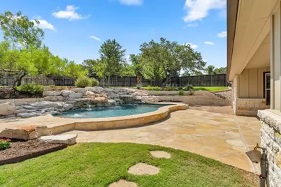 307 Shady Grove Parkway, Burnet, TX 78611 - Photo 7