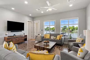 412 Island Cir, Kingsland, TX 78639 - Photo 11