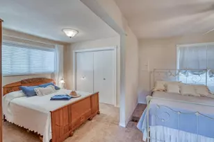 325 E Lakeshore Dr, Sunrise Beach, TX 78643 - Photo 17