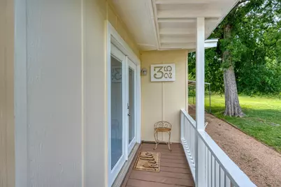 325 E Lakeshore Dove Haven Drive, Sunrise Beach, TX 78643 - Photo 7