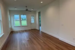 110 Firestone Pl, Meadowlakes, TX 78654 - Photo 9
