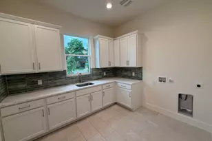 110 Firestone Pl, Meadowlakes, TX 78654 - Photo 17