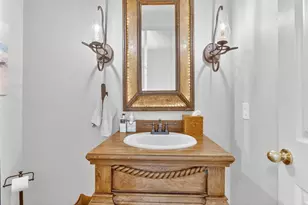 223 Dominion Dr, Horseshoe Bay, TX 78657 - Photo 23