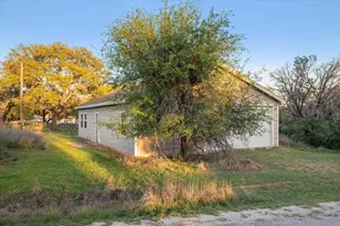 210 Lake Loop, Tow, TX 78672 - Photo 29