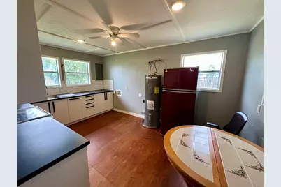 702 Pittsburg Avenue, Llano, TX 78643 - Photo 9