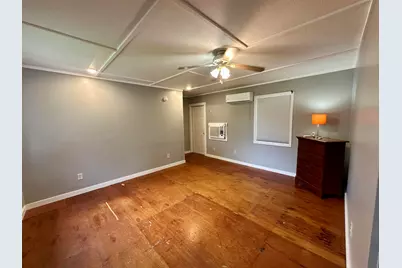 702 Pittsburg Avenue, Llano, TX 78643 - Photo 15