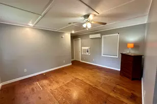 702 Pittsburg Ave, Llano, TX 78643 - Photo 15