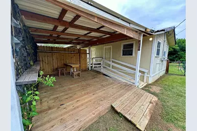 702 Pittsburg Avenue, Llano, TX 78643 - Photo 3