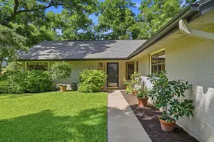 352 San Saba, Meadowlakes, TX 78654 - Photo 3