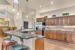 124 Riverbend Ln, Kingsland, TX 78639 - Photo 13