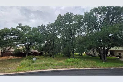 102 Longhorn, Horseshoe Bay, TX 78657 - Photo 5