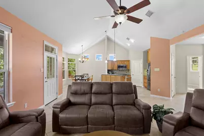 107 Kandi Ln, Sunrise Beach, TX 78643 - Photo 7