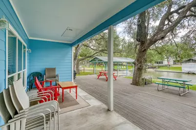 115 Shady Circle Drive, Sunrise Beach, TX 78643 - Photo 25