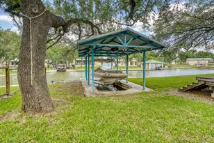 115 Shady Cir Dr, Sunrise Beach, TX 78643 - Photo 31