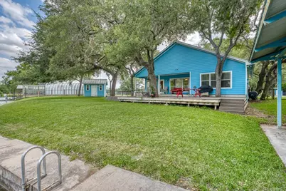 115 Shady Circle Drive, Sunrise Beach, TX 78643 - Photo 33