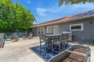 221 Co Rd 136C, Kingsland, TX 78639 - Photo 27