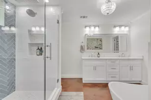 221 Co Rd 136C, Kingsland, TX 78639 - Photo 17