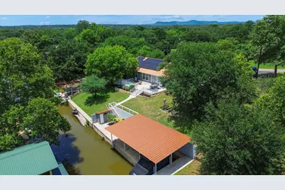 221 County Road 136C, Kingsland, TX 78639 - Photo 3