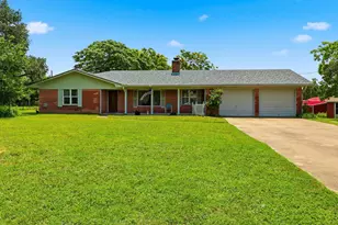 241 Hilltop Dr, Burnet, TX 78611 - Photo 1