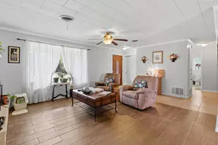 241 Hilltop Dr, Burnet, TX 78611 - Photo 7