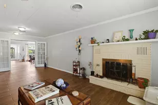 241 Hilltop Dr, Burnet, TX 78611 - Photo 5