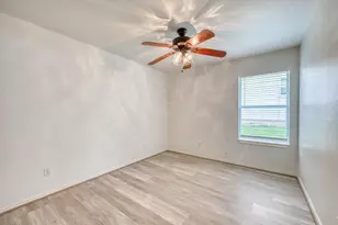 1511 N Claremont Cir, Marble Falls, TX 78654 - Photo 11