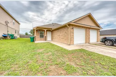 1511 N Claremont Circle, Marble Falls, TX 78654 - Photo 1