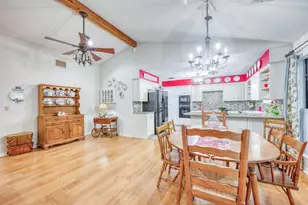 322 San Saba St, Meadowlakes, TX 78654 - Photo 7