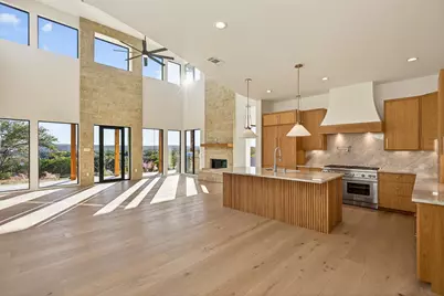 110 Cat Canyon, Horseshoe Bay, TX 78657 - Photo 5