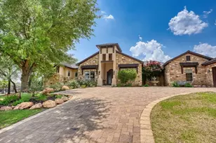 143 Westgate Loop, Horseshoe Bay, TX 78657 - Photo 3