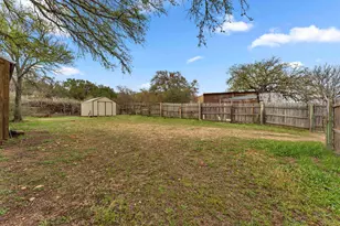 201 Wyatt, Kingsland, TX 78639 - Photo 43