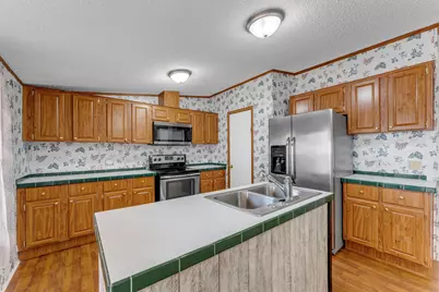 201 Wyatt, Kingsland, TX 78639 - Photo 11