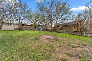 201 Wyatt, Kingsland, TX 78639 - Photo 37