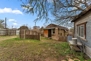 201 Wyatt, Kingsland, TX 78639 - Photo 41