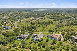 612 Overlook Pkwy, Horseshoe Bay, TX 78657 - Photo 5