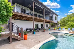 714 Matern Dr, Horseshoe Bay, TX 78657 - Photo 5