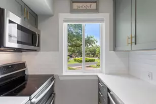 103 Island Dr, Horseshoe Bay, TX 78657 - Photo 11