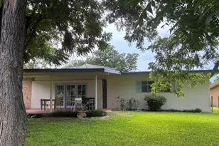 112 E Heron Dr, Highland Haven, TX 78654 - Photo 5