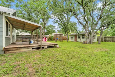 1303 Oak Street, Burnet, TX 78611 - Photo 29