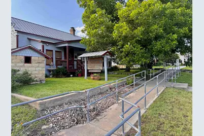 100 Main Street, Marble Falls, TX 78654 - Photo 11