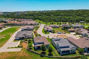 110 Delfino Pl, Horseshoe Bay, TX 78657 - Photo 7