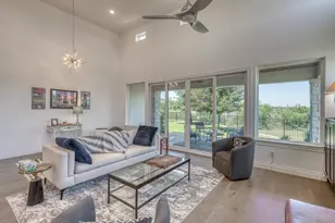 110 Delfino Pl, Horseshoe Bay, TX 78657 - Photo 9