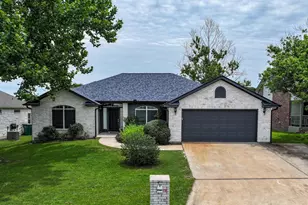 408 Spyglass, Meadowlakes, TX 78654 - Photo 1