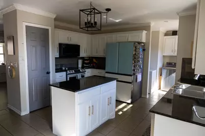1011 Santa Fe Trail, Horseshoe Bay, TX 78657 - Photo 9