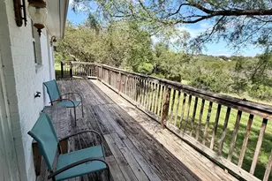 1011 Santa Fe Trail, Horseshoe Bay, TX 78657 - Photo 33