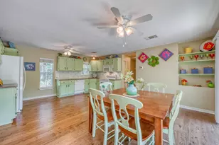 113 Red Bird, Kingsland, TX 78639 - Photo 9