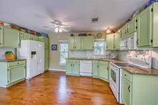 113 Red Bird, Kingsland, TX 78639 - Photo 11